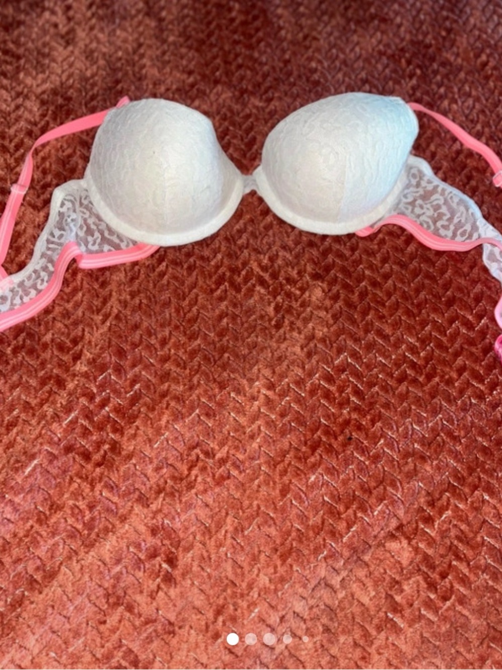 Fruit of a loom White Lace Push-Up Bra with Pink Trim & matching panties 34B & S